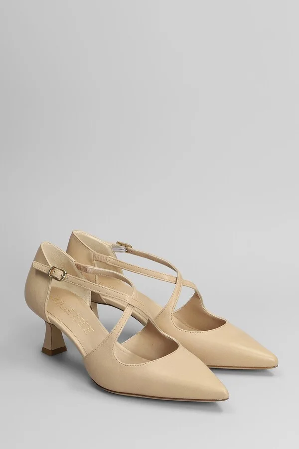 Pumps In Powder Leather - Image 2
