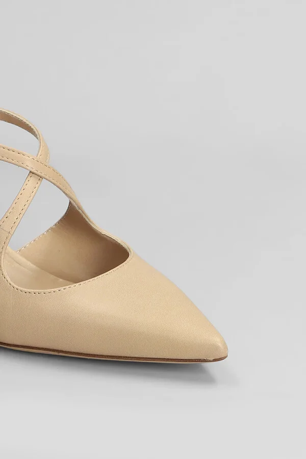 Pumps In Powder Leather - Image 5