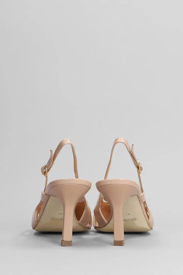 Pumps In Powder Leather - Image 4
