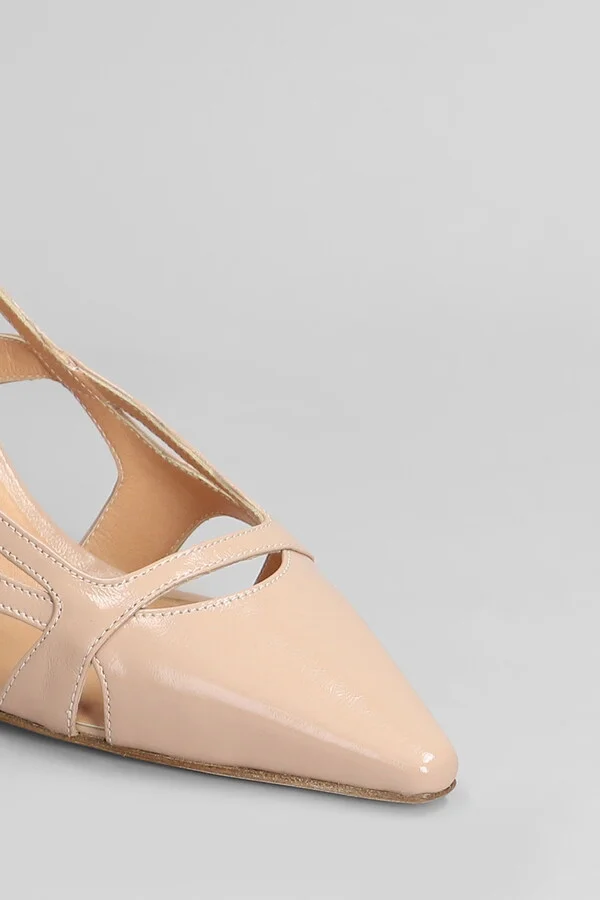 Pumps In Powder Leather - Image 5
