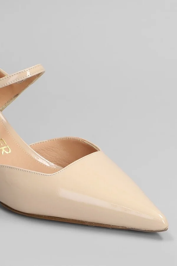 Pumps In Powder Patent Leather - Image 5