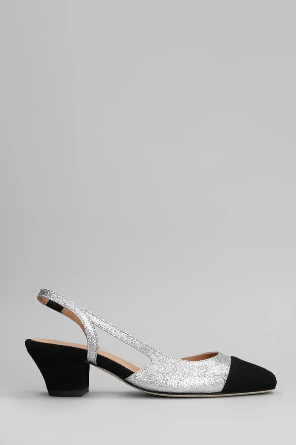 Pumps In Silver Glitter