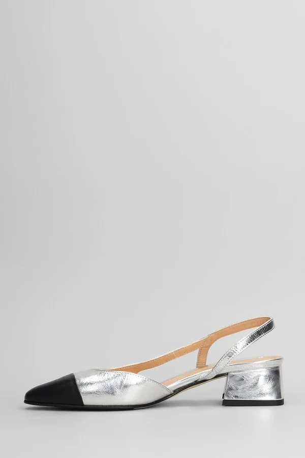 Pumps In Silver Leather - Image 3