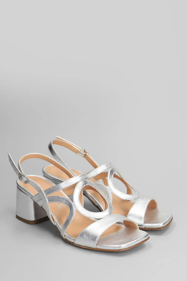 Pumps In Silver Leather - Image 2