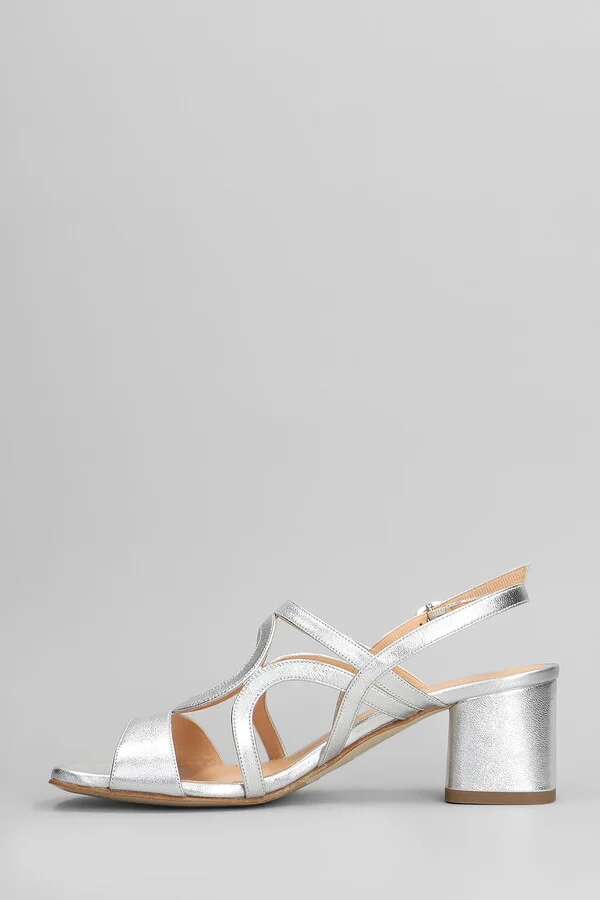 Pumps In Silver Leather - Image 3