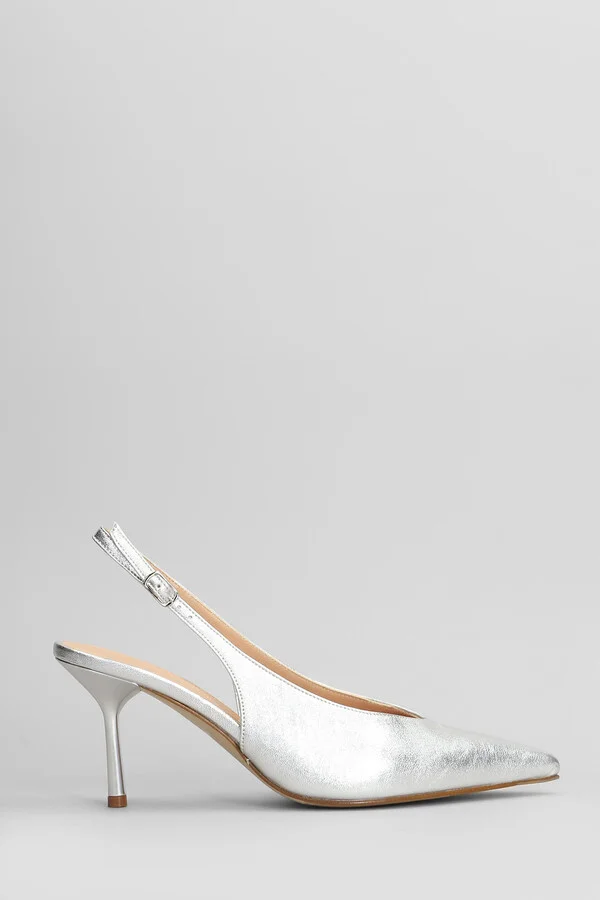 Pumps In Silver Leather