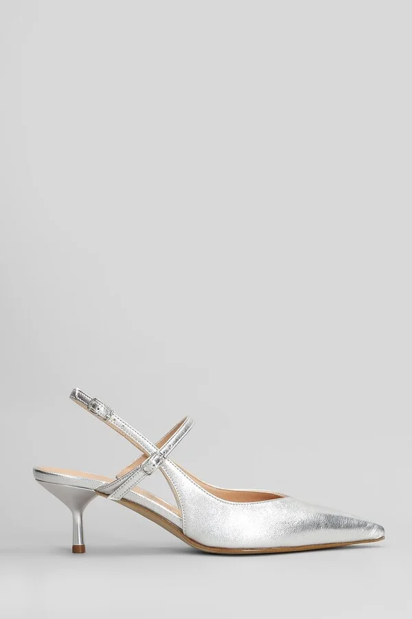 Pumps In Silver Leather