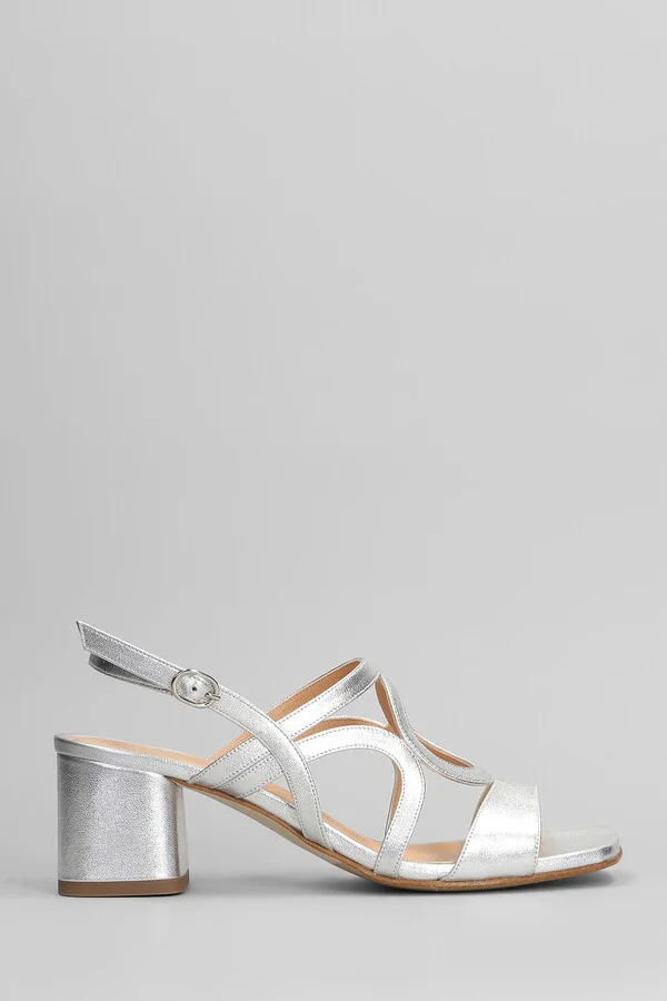 Pumps In Silver Leather