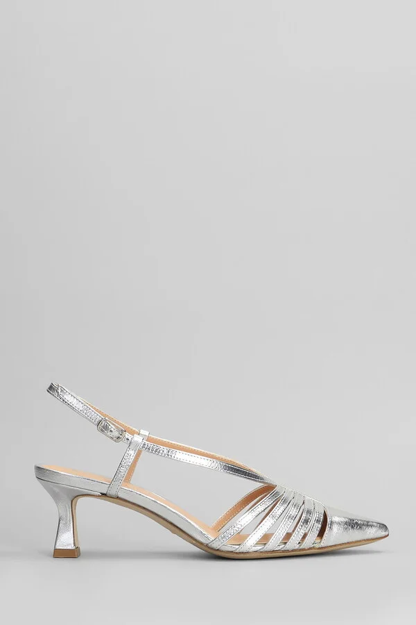 Pumps In Silver Leather