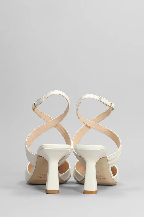 Pumps In White Leather - Image 4