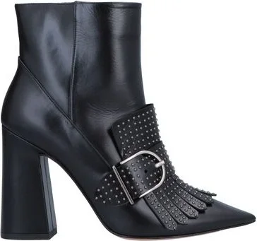 Pura López Woman Ankle boots