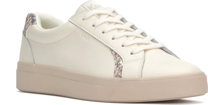 Pursuit Sneaker