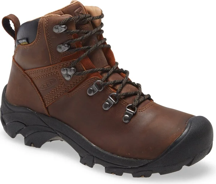 Pyrenees Hiking Boot