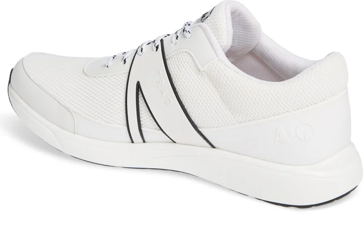 Qarma Sneaker - Image 2