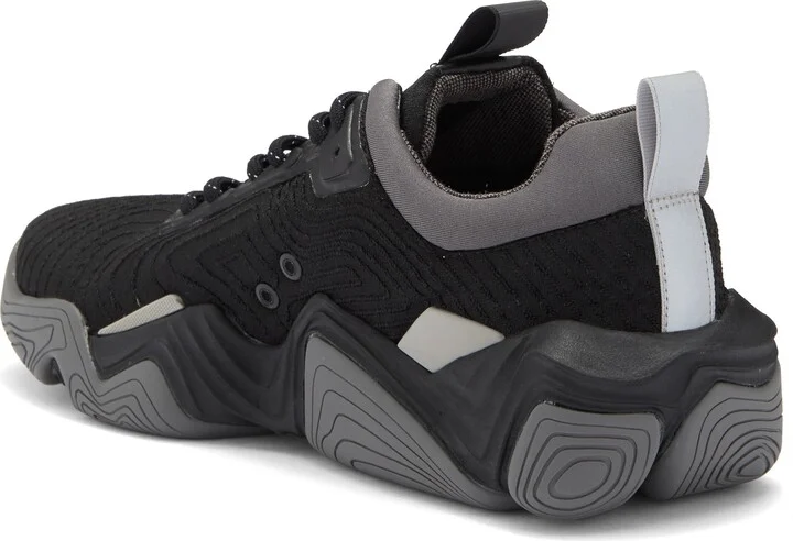 Quake Runn Sneaker - Image 2