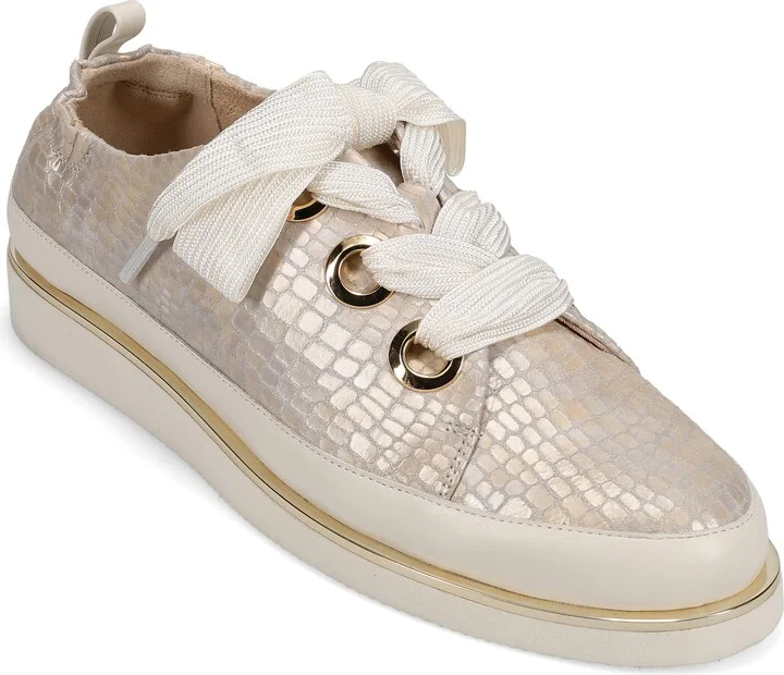 Quenda Metallic Sneaker