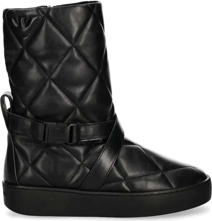 Quilted Snow Boots