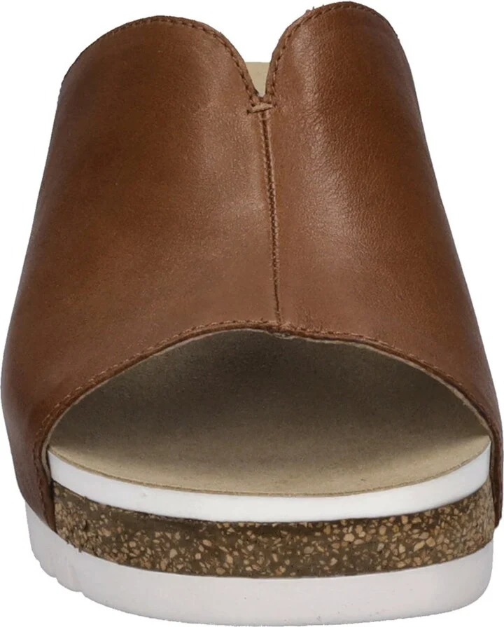 Quinn 01 Wedge Sandal - Image 10