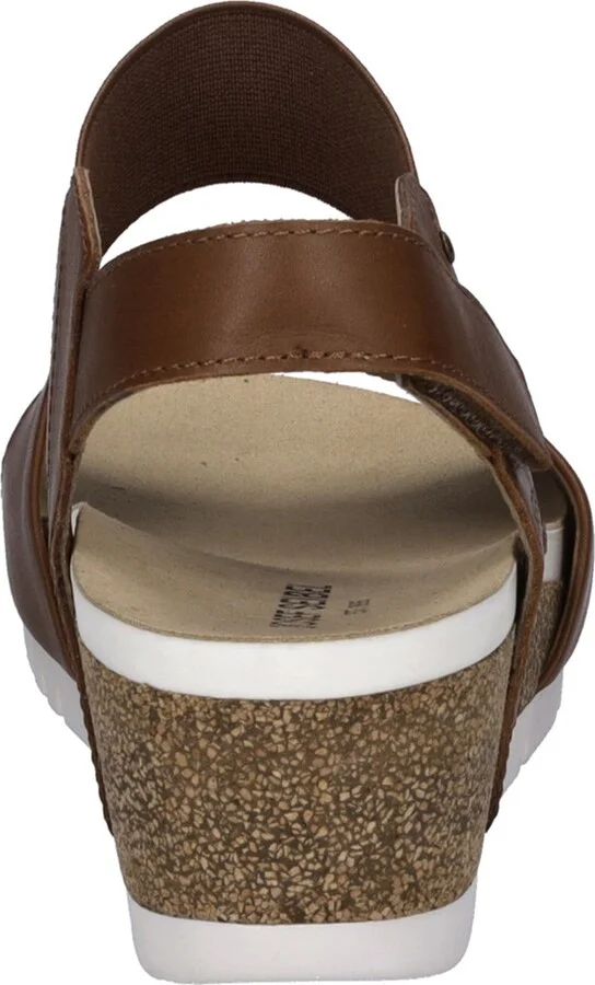 Quinn Platform Wedge Sandal - Image 10