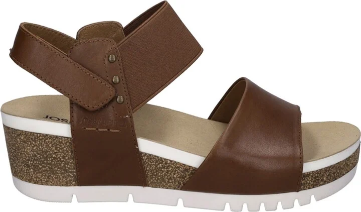 Quinn Platform Wedge Sandal - Image 11