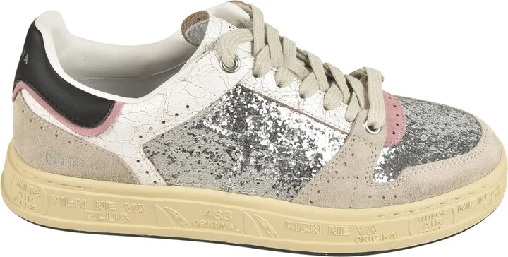 Quinnd Sneakers