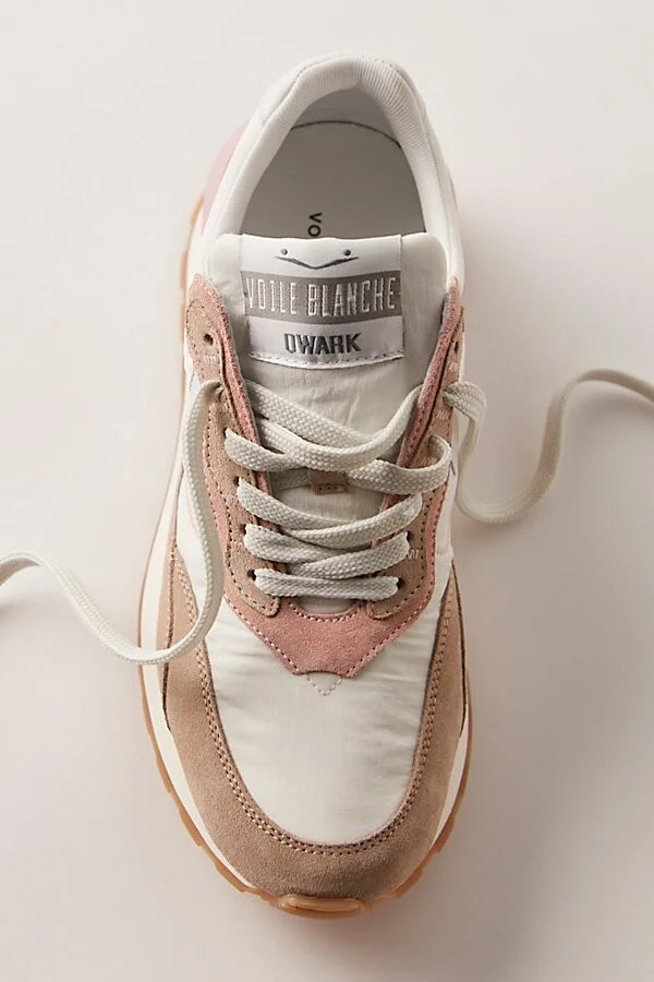 Beige/white