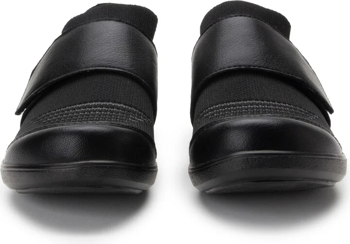 Qwik Sneaker - Image 2