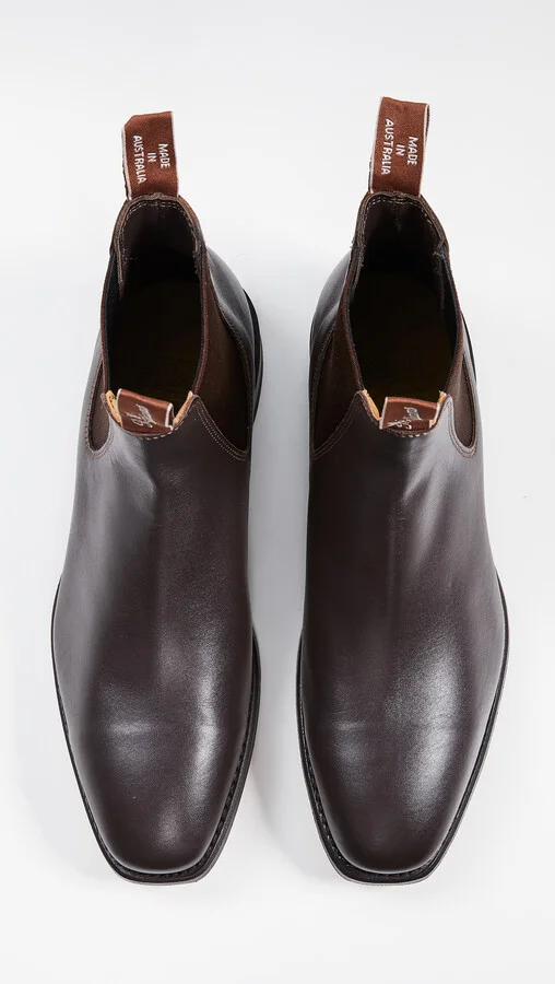 R.M. Williams Classic RM Leather Chelsea Boots - Image 2