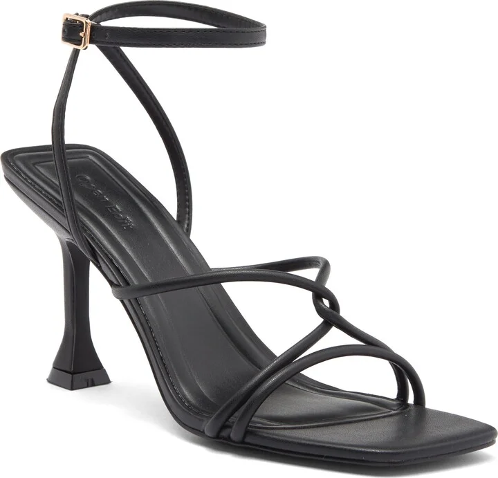 Rachel Sandal