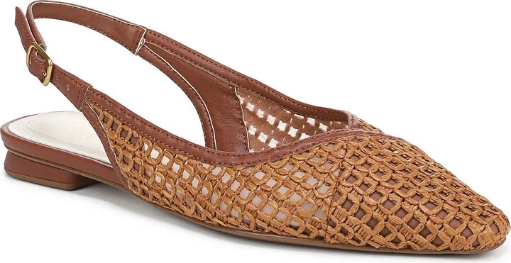 WICKER BROWN