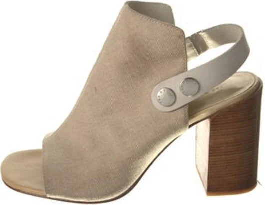 Neutrals