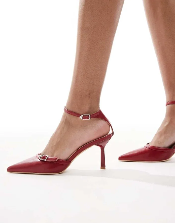 RAID Bexlie kitten heeled shoes with buckles in red