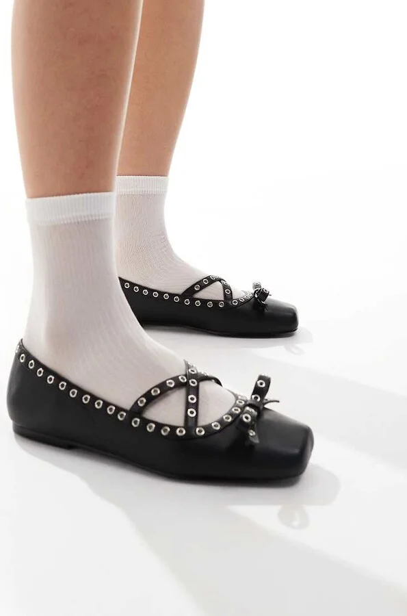 RAID Halo ballet flats with grommet details in black