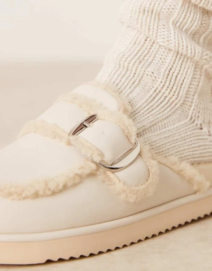 RAID Kylie teddy mules in beige - Image 3