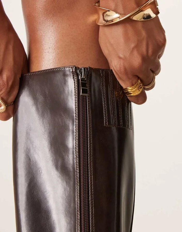 RAID Mayah knee boots in brown - Image 3