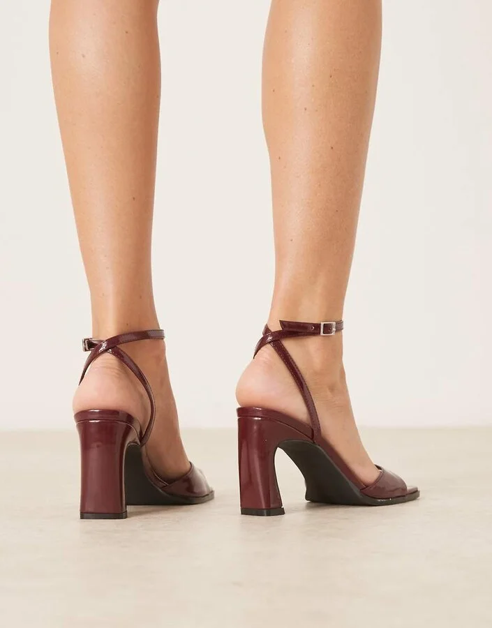 RAID Novie heeled sandals in burgundy - Image 3