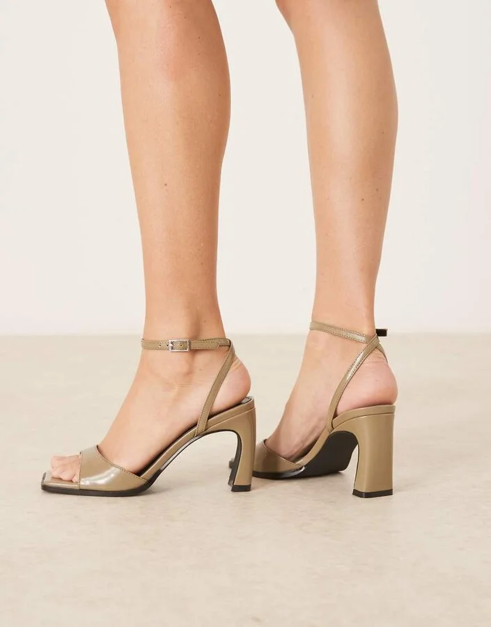 RAID Novie heeled sandals in olive - Image 2