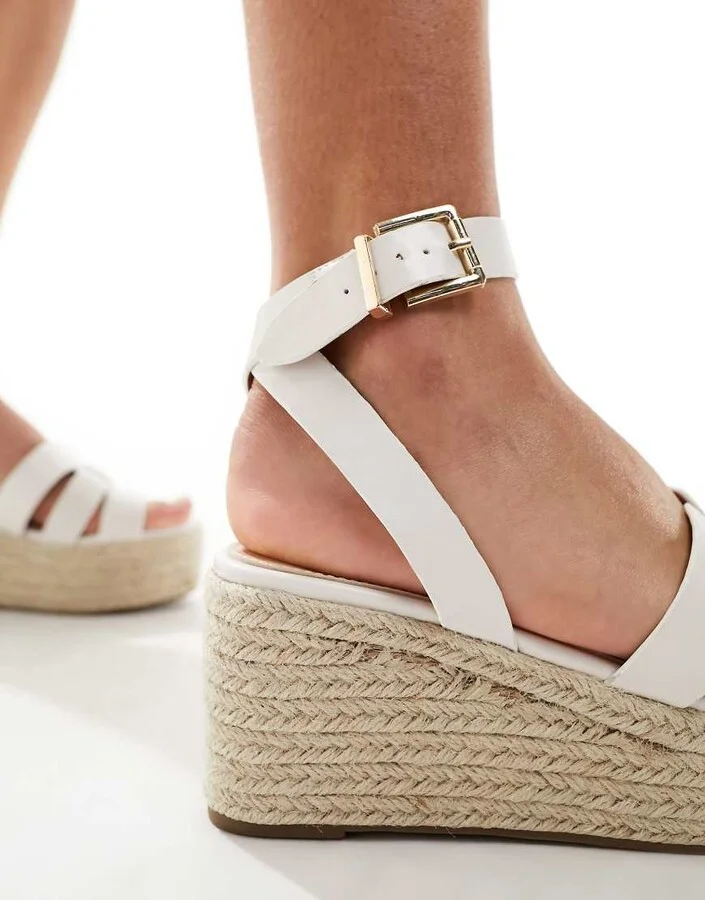 RAID Wide Fit Harlene platform espadrille sandals in black - Image 3