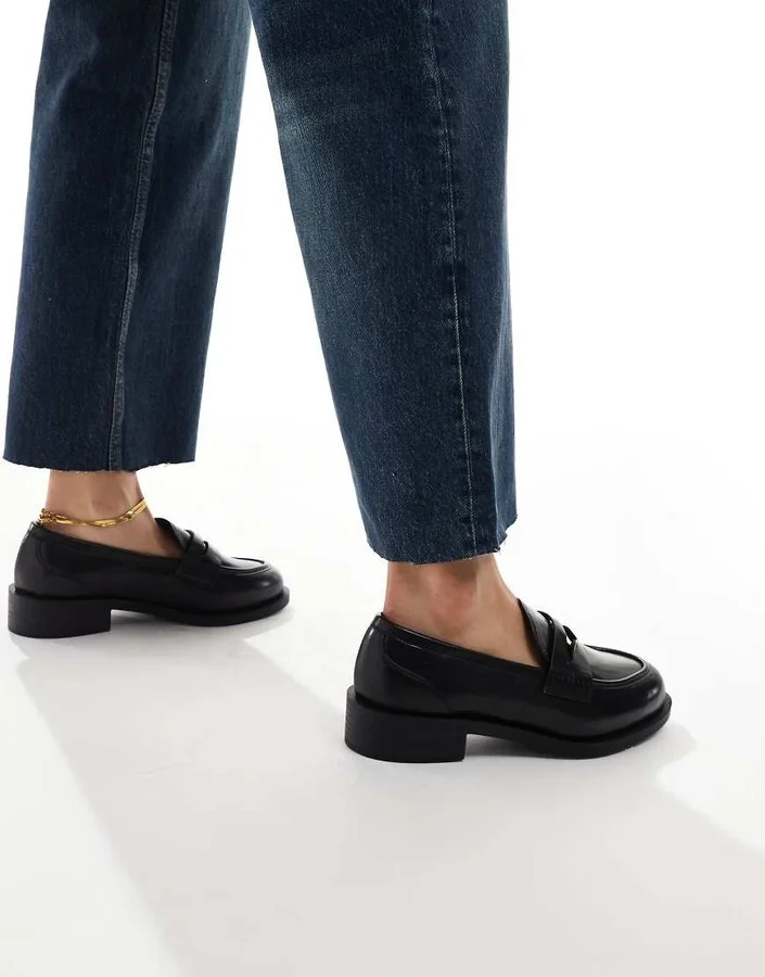 RAID Wide Fit Nonnie penny loafers in black - Image 3
