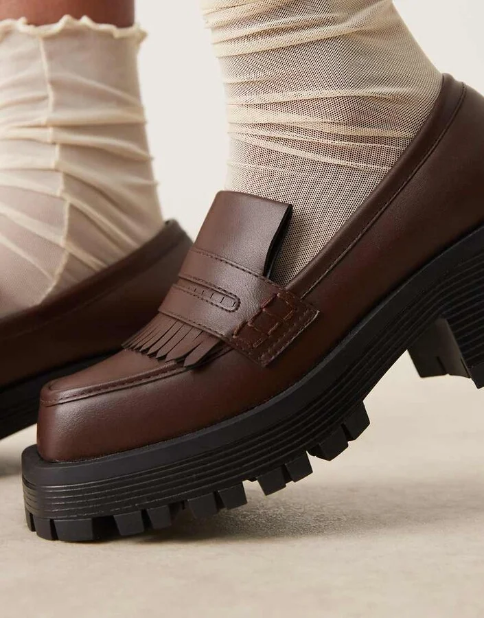 RAID Wide Fit Vamika chunky loafers in brown - Image 2