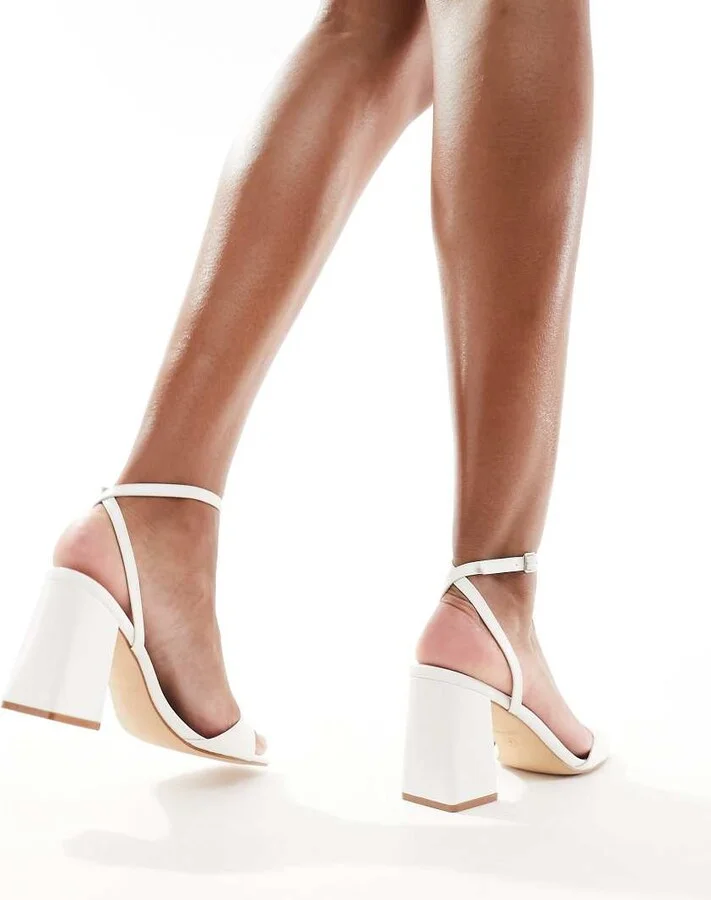 RAID Wink 2 block heeled sandals in white - Image 4