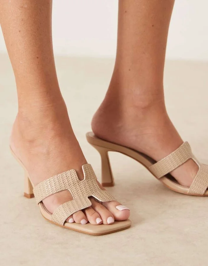 RAID Zelda kitten heel mule sandals in natural raffia