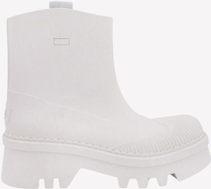 Raina Logo Rain Boots