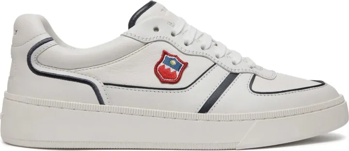 Raise trainers