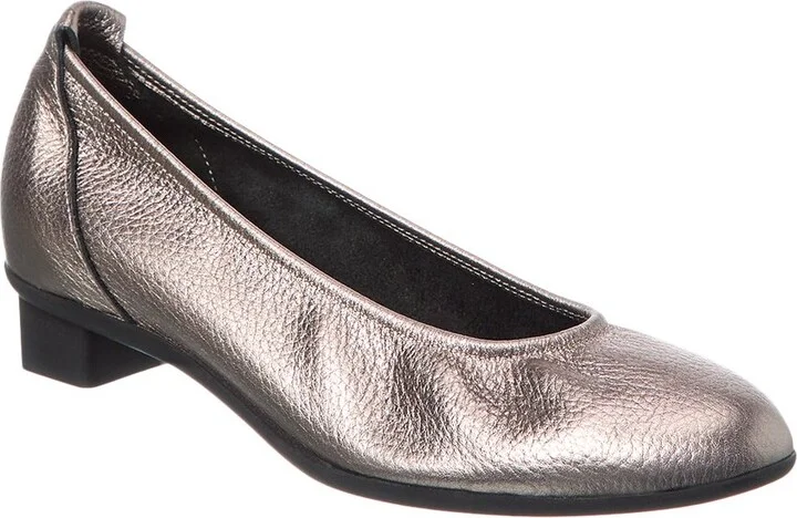 Raisha Leather Pump