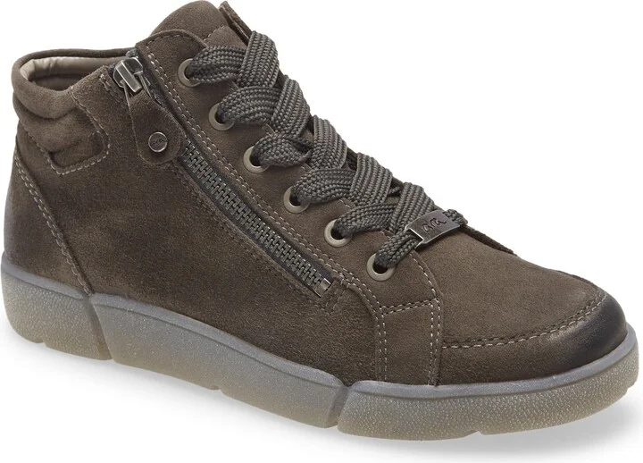 Raja Sneaker
