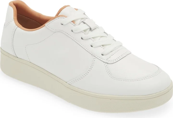 URBAN WHITE