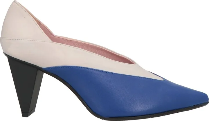 Ras Woman Pumps - Image 3