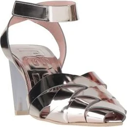 Ras Woman Pumps - Image 2