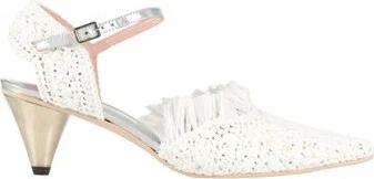 Ras Woman Pumps